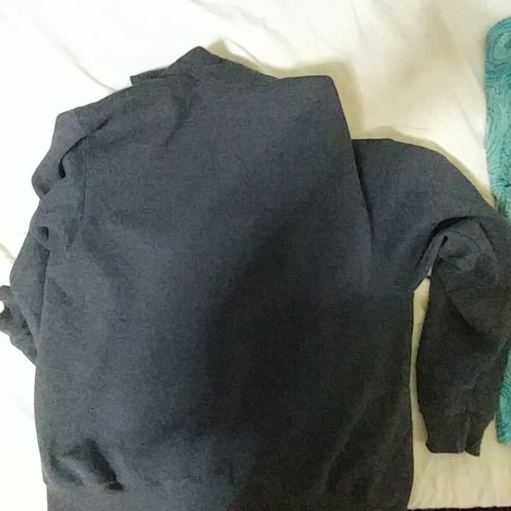 Hoodies - Picture 4 of 4
